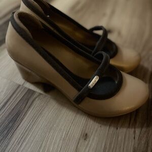 Crocs Casey Mary Jane Pump Wedge Heel Brown Comfort Casual W6